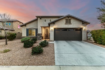 17525 Oberlin Way, Surprise, AZ 85387