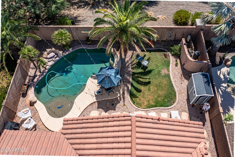 17525 Port Royale Ln, Surprise, AZ 85388