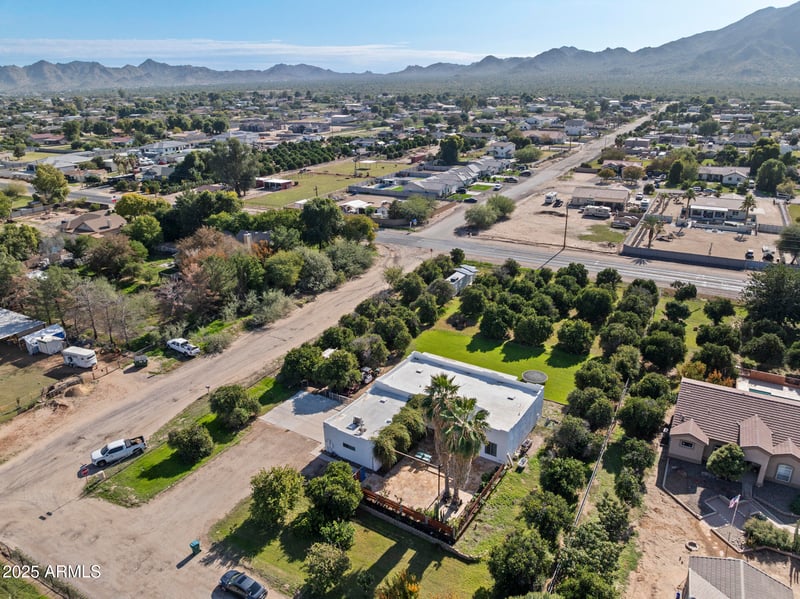 17525 Regal Dr, Queen Creek, AZ 85142