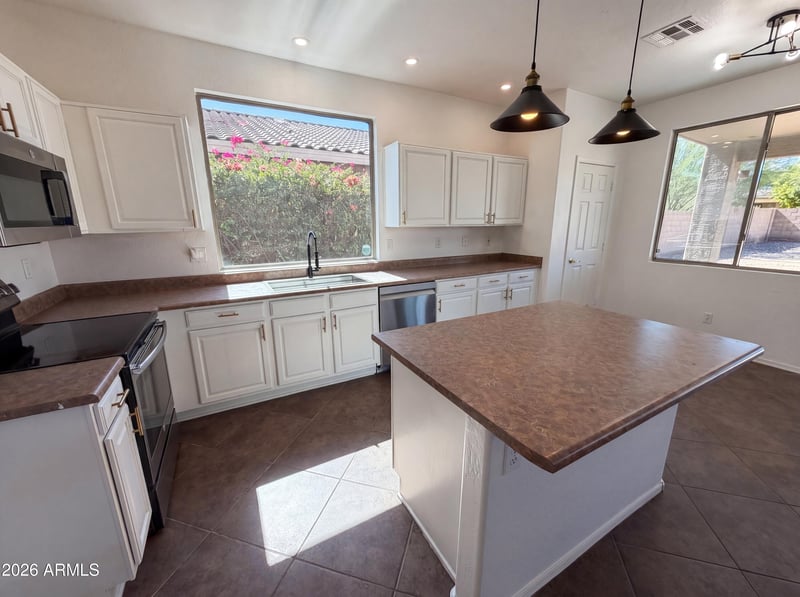 17529 East Wind Ave, Goodyear, AZ 85338