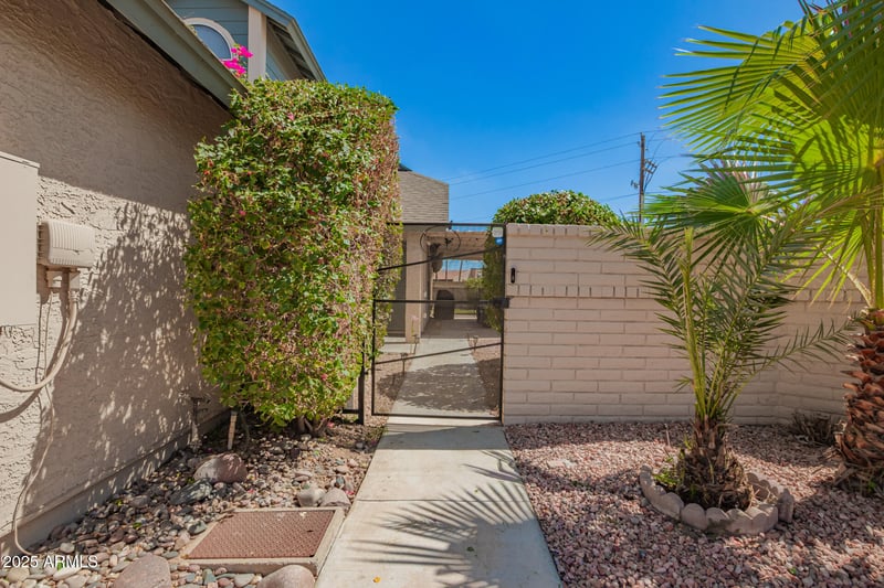 1753 Jacinto Cir, Mesa, AZ 85204