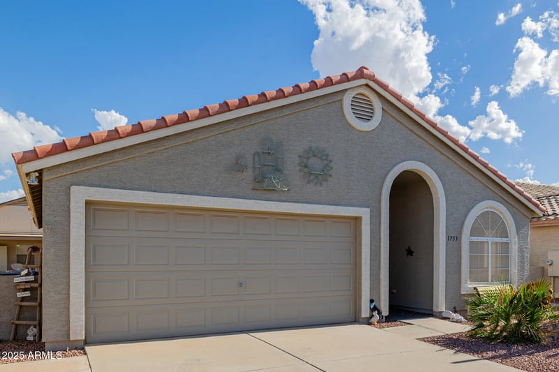 1753 Palm Beach Dr, Chandler, AZ 85249