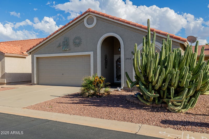 1753 Palm Beach Dr, Chandler, AZ 85249