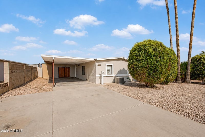 1753 S 77th St, Mesa, AZ 85209