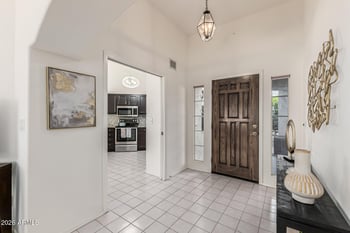 17533 Pima Trl, Surprise, AZ 85374