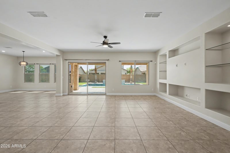 17537 Lilac St, Goodyear, AZ 85338