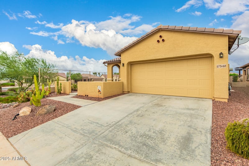 17540 Glenhaven Dr, Goodyear, AZ 85338