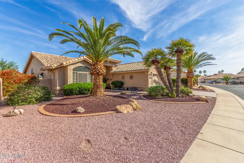17543 Rainbow Cir, Surprise, AZ 85374