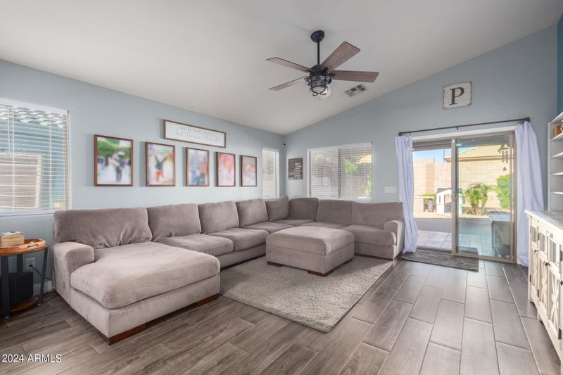 17544 W Bloomfield Rd, Surprise, AZ 85388
