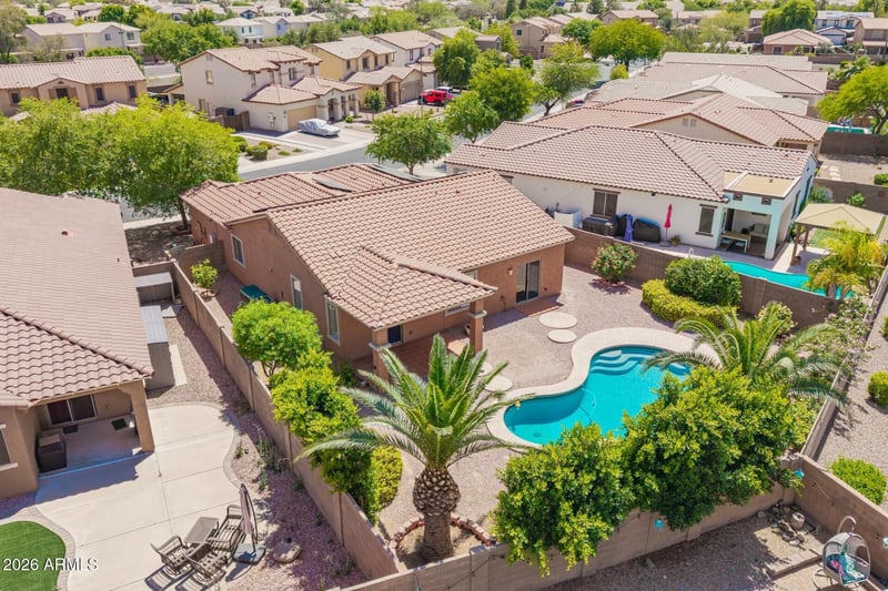 17544 Port Royale Ln, Surprise, AZ 85388
