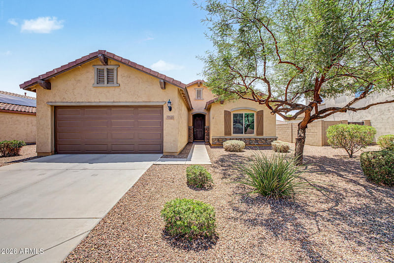 17549 W Pinnacle Vista Dr, Surprise, AZ 85387