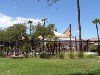 17549 W Pinnacle Vista Dr, Surprise, AZ 85387