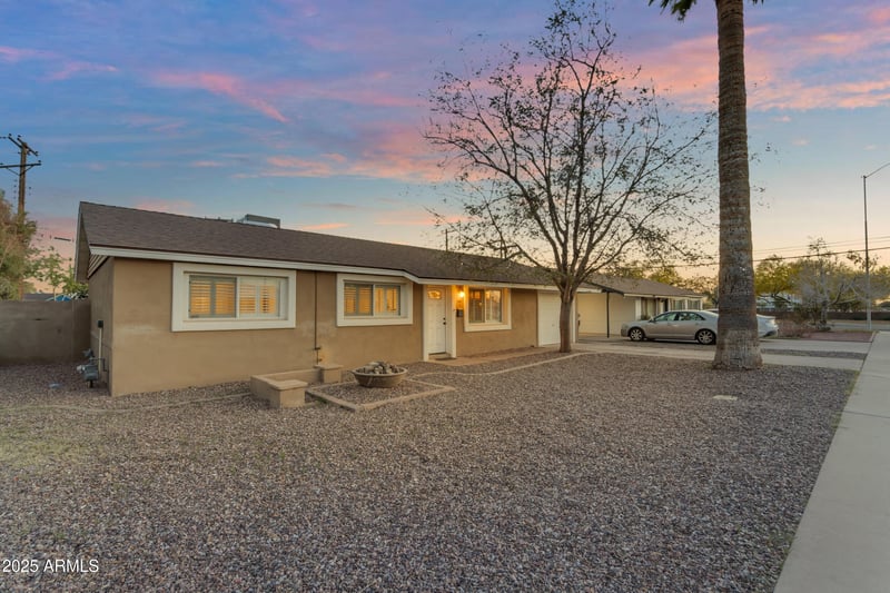 1755 Auburn St, Mesa, AZ 85201