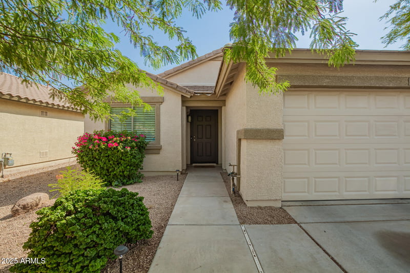 1755 Desert Canyon Dr, San Tan Valley, AZ 85144