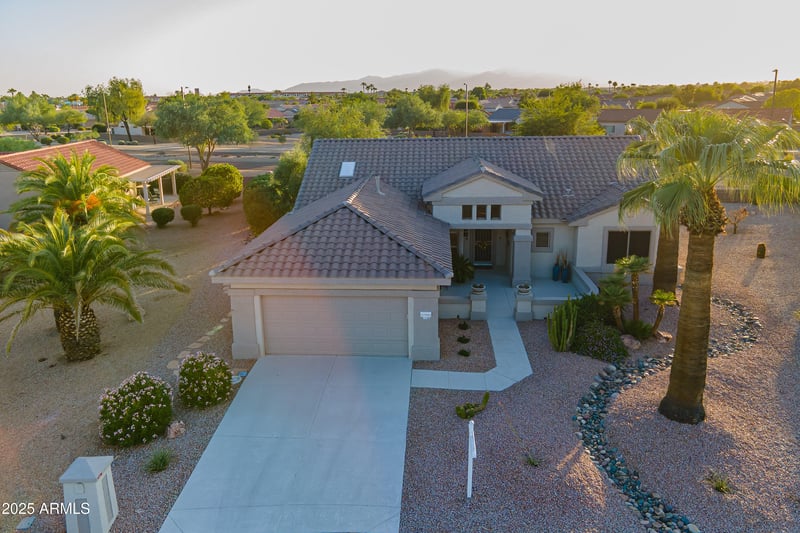 17552 Somerset Dr, Surprise, AZ 85374
