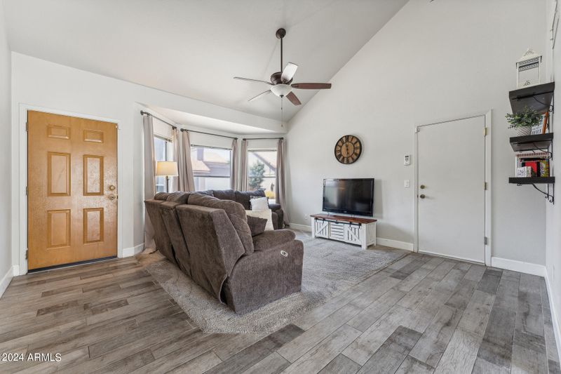 1756 E Geronimo St, Chandler, AZ 85225