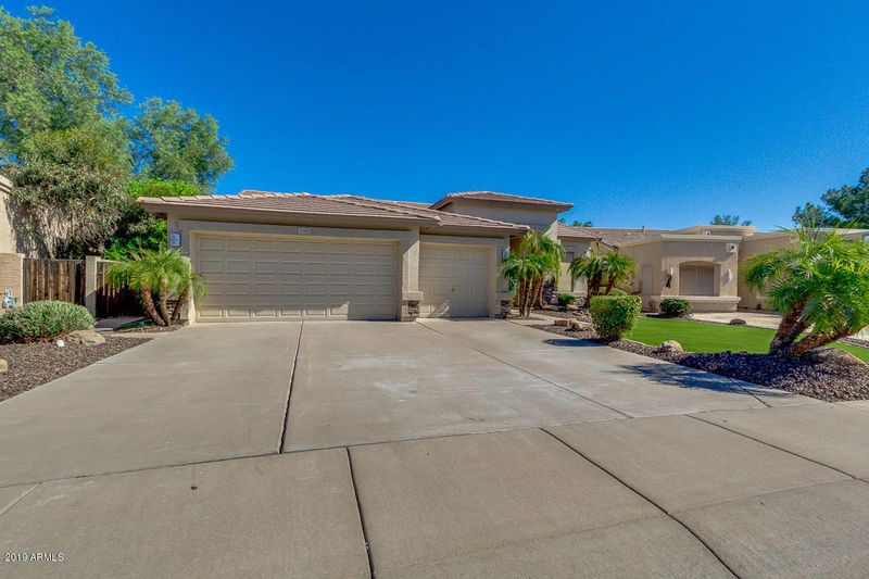 1756 E Orangewood St, Gilbert, AZ 85296
