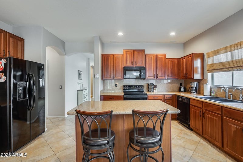 17562 Agave Ct, Goodyear, AZ 85338