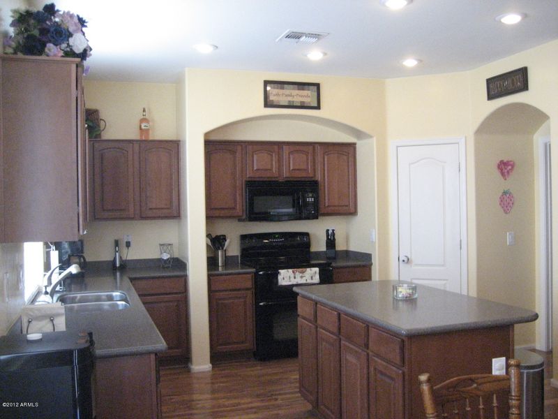 17563 W Eugene Ter, Surprise, AZ 85388