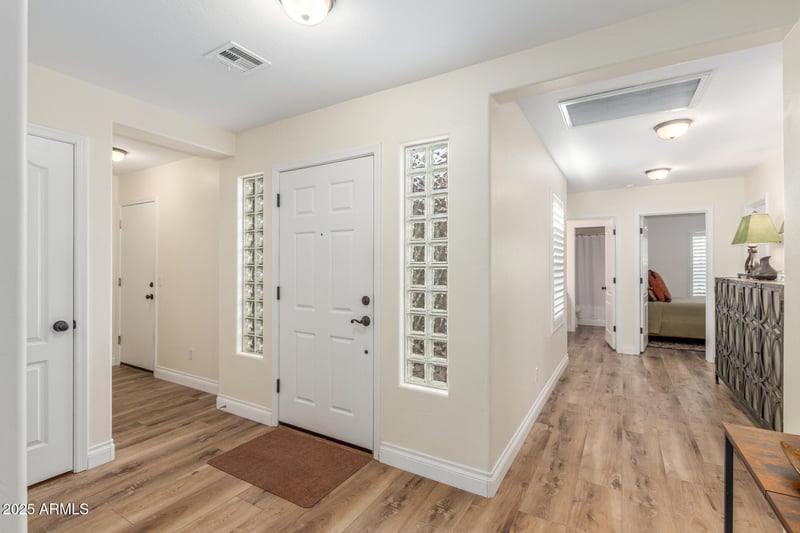 17565 Spring Ln, Surprise, AZ 85388