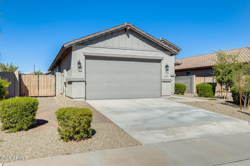 17566 Country Club Ter, Surprise, AZ 85387