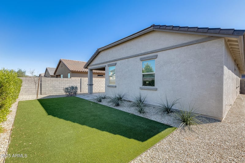 17566 Country Club Ter, Surprise, AZ 85387