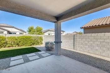 17566 Country Club Ter, Surprise, AZ 85387