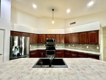 17568 W Copper Ridge Dr, Goodyear, AZ 85338