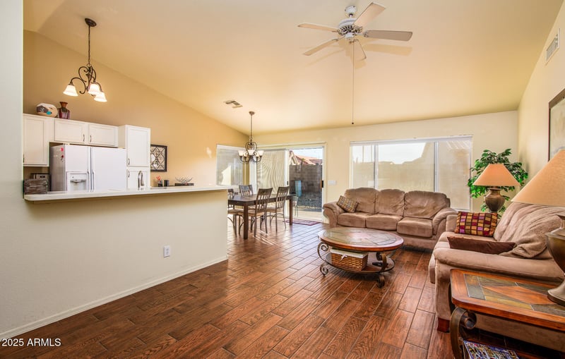 1757 E Lindrick Dr, Chandler, AZ 85249