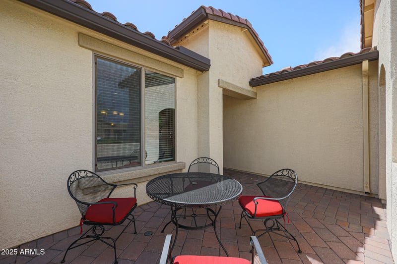 17573 Cedarwood Ln, Goodyear, AZ 85338