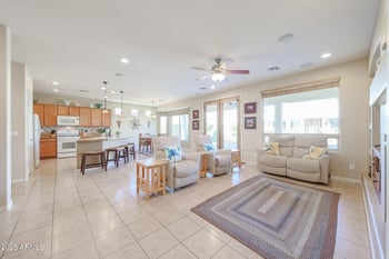 17574 Nighthawk Way, Goodyear, AZ 85338