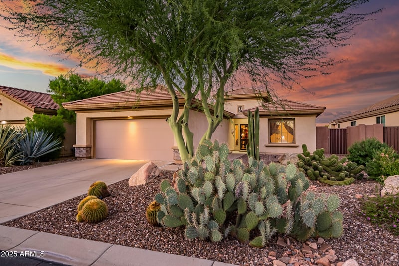 1758 Dion Dr, Phoenix, AZ 85086