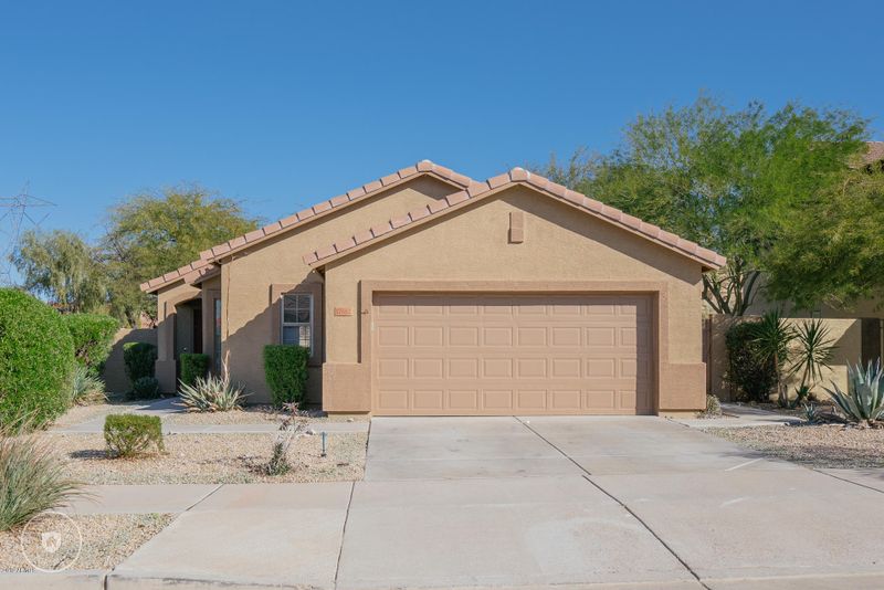 17582 W Wind Drift Ct, Goodyear, AZ 85338