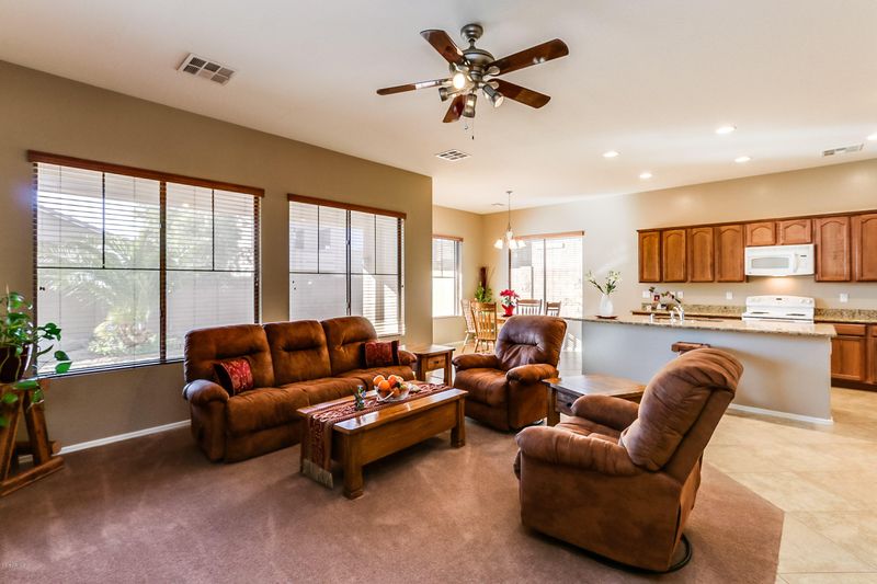17585 W Aster Dr, Surprise, AZ 85388