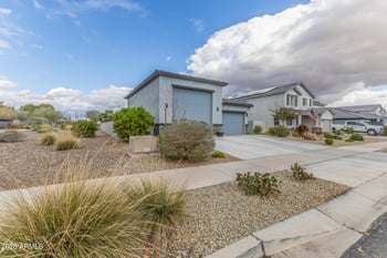 17588 Paraiso Dr, Surprise, AZ 85387