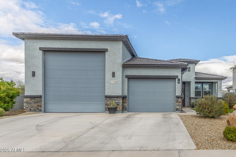 17588 Paraiso Dr, Surprise, AZ 85387