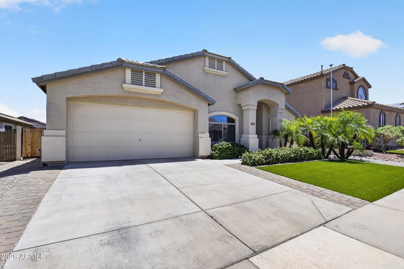 17589 Windrose Dr, Surprise, AZ 85388