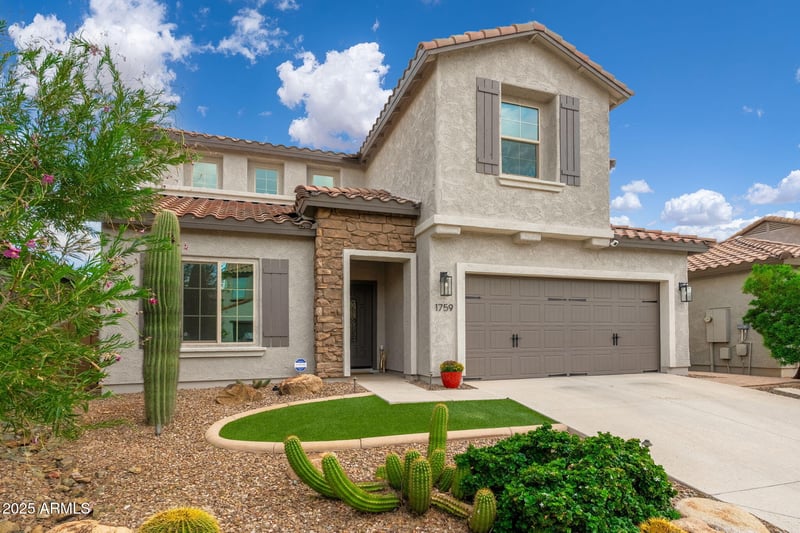 1759 Desperado Way, Phoenix, AZ 85085