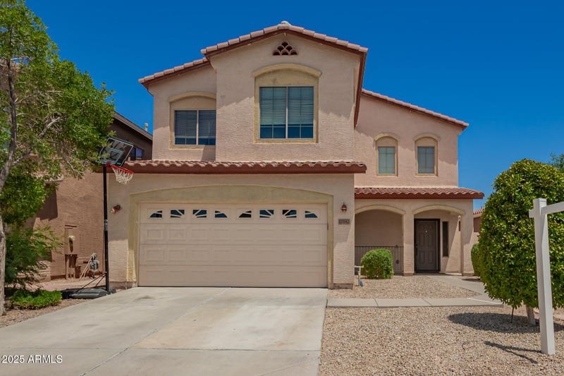 17592 Young St, Surprise, AZ 85388