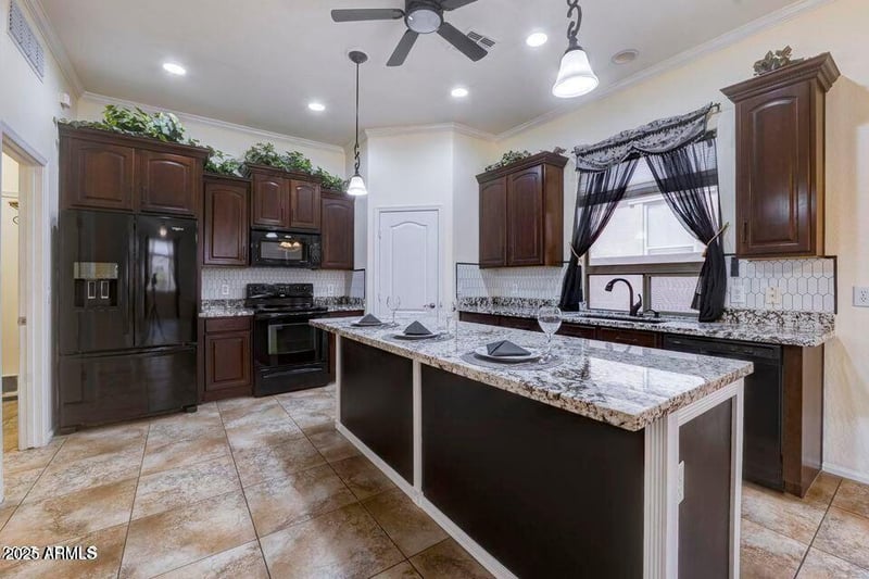 17596 Andora St, Surprise, AZ 85388