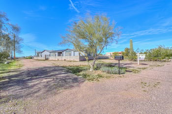 176 Acacia Rd, Apache Junction, AZ 85119