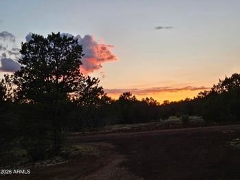 1760 Honeysuckle Rd #5, Williams, AZ 86046