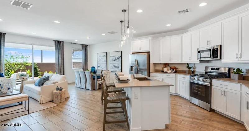 17600 Lupine Ave, Goodyear, AZ 85338