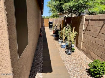 17601 168th Ln, Surprise, AZ 85374