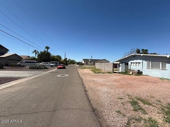 17601 22nd Pl, Phoenix, AZ 85022