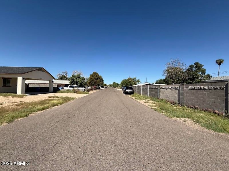 17601 22nd Pl, Phoenix, AZ 85022