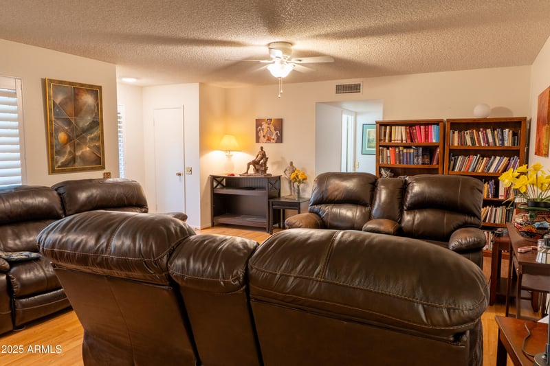 17602 131st Dr, Sun City West, AZ 85375