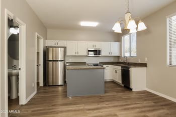 17602 Mandalay Ln, Surprise, AZ 85388