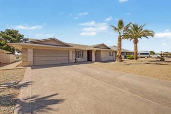 17602 Conquistador Dr, Sun City West, AZ 85375