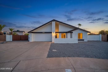 17603 36th Ln, Glendale, AZ 85308